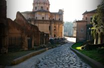 Associazione Culturale Scopri Roma – Il Clivo degli Argentari e la chiesa dei Santi Luca e Martina